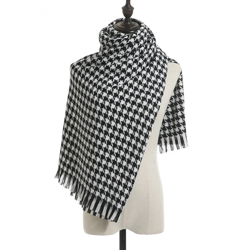 

Thousand bird lattice scarf female winter 2021 new fashion lattice imitation cashmere scarf thickened shawl Bib female
