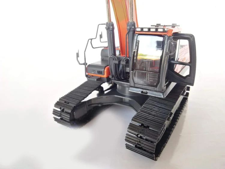 1/50 Doosan DX380LC-9C гидравлический экскаватор Масштаб литье под давлением подарки