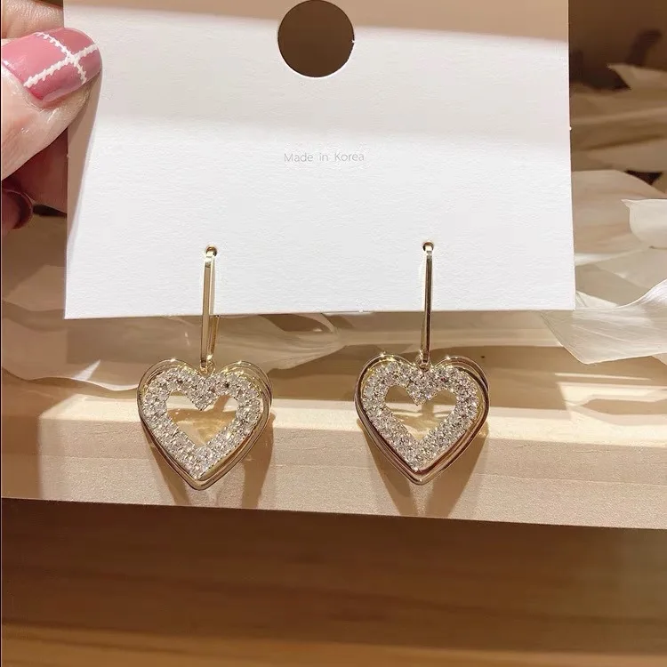 

Women's Heart Rhinestone Drop Earrings Fashion and Fresh Earrings for Teens Jewelry 2022 Korean Fashion Earrings for Women
