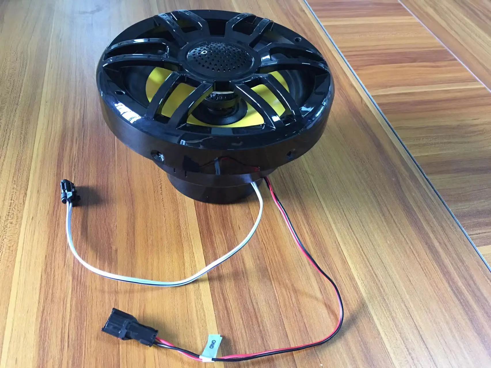 Фото H-068 8-дюймовые 2-полосные водонепроницаемые IP66 12В Bluetooth-динамики с усилителем 4x40W, сертифицированные, новые, пластиковые, для улицы, для гольф-каров и яхт №2
