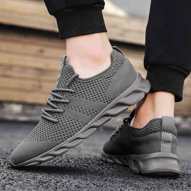 Man Women Work Safety Shoes Non-slip Puncture Proof Construction Lightweight Breathable Sneakers Shoes Summer Working Shoes 10