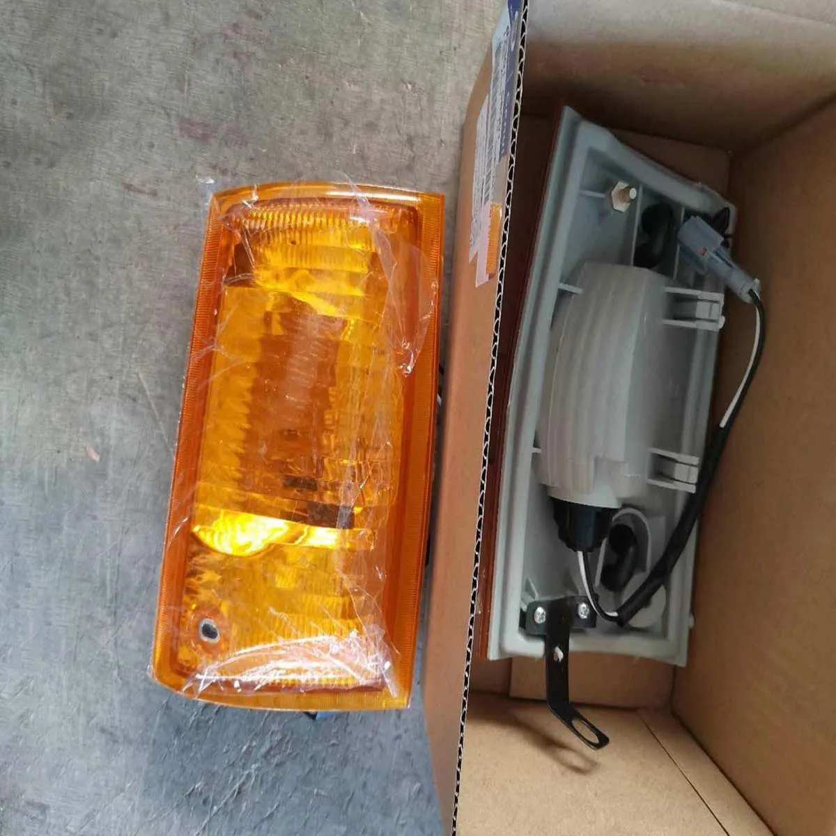 Световой сигнал поворота внешний свет для Hyundai HD65 72 92302-56001/R 92301-56001/L