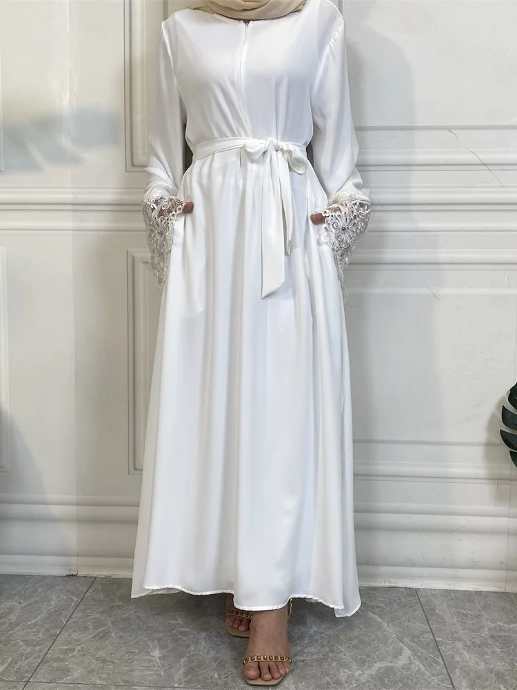 Ramadan Eid Lace Stitching Djellaba Muslim Dress Dubai Fashion Front Zipper Silky Abaya Lace Embroidery Robes Islam Clothes Robe