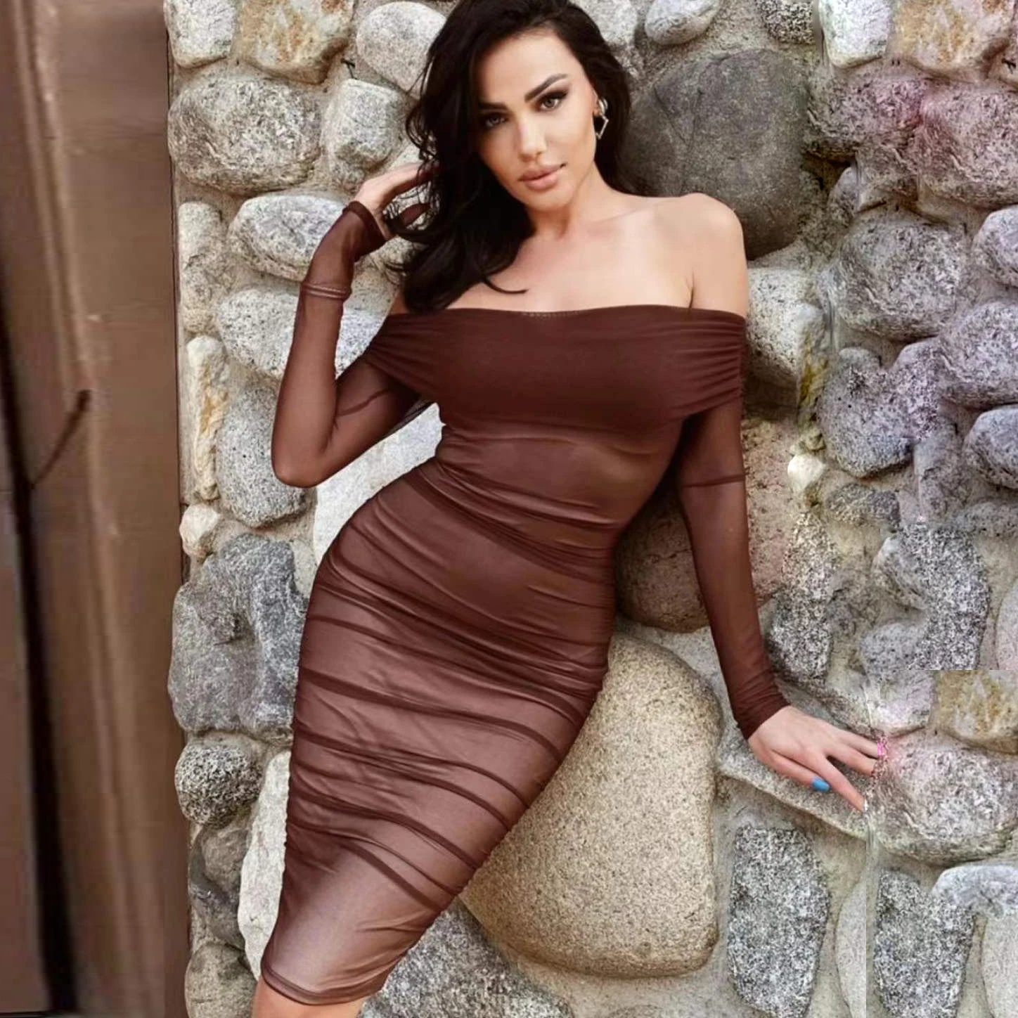 

2022 Winter Women Sexy Off Shoulder Long Sleeve Mesh Pleated Brown Bodycon Bandage Dress Elegant Evening Club Party Dresses