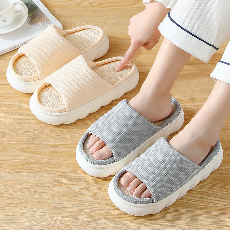 

New Flax Slippers for Women 2022 Summer Fashion Thick Platform Home Shoes Soft Non-slip EVA Indoor Sandals Casual Flat Slides Y