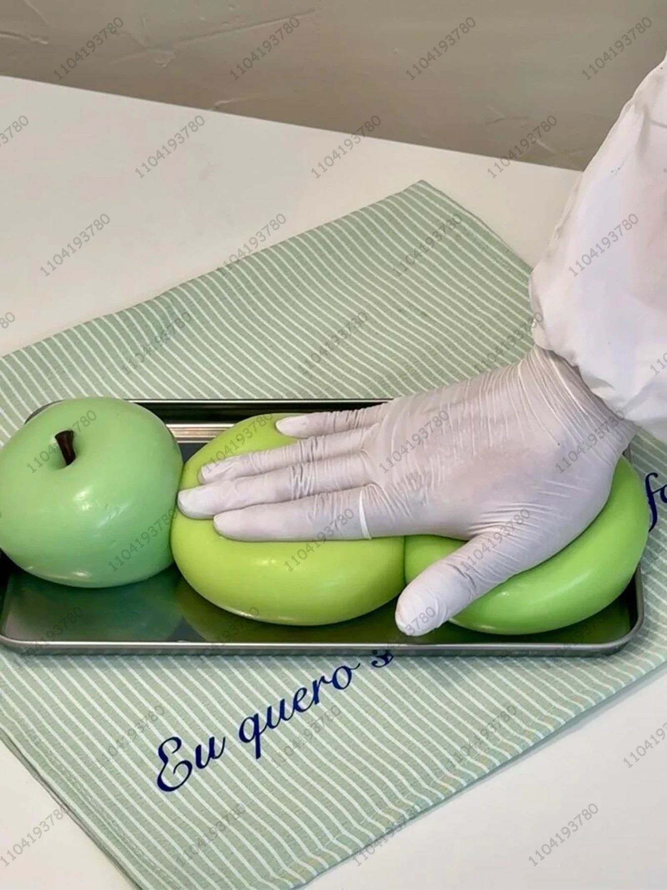 Big Green Appple Taba Squishy Silicone Fruit Apple Squeeze Toy Mushy Mochi Anti Stress Relieve Hand Relax Gift