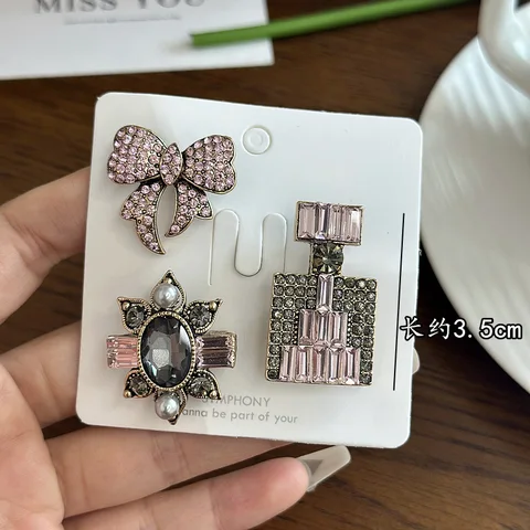 Элегантные модные броши для женщин и девушек в форме флакона духов с кристаллами и бантом и жемчугом, значки, Классические женские аксессуары