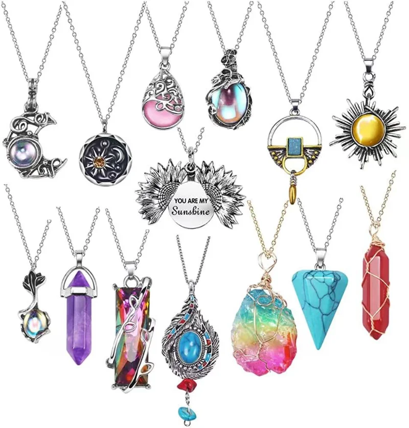Купи Bohemian Vintage Sun and Moon Necklace 2022 Rock Punk Moon Pendant Gothic Necklace for Men and Women Wholesale Crystal Jewelry за 3,901 рублей в магазине AliExpress