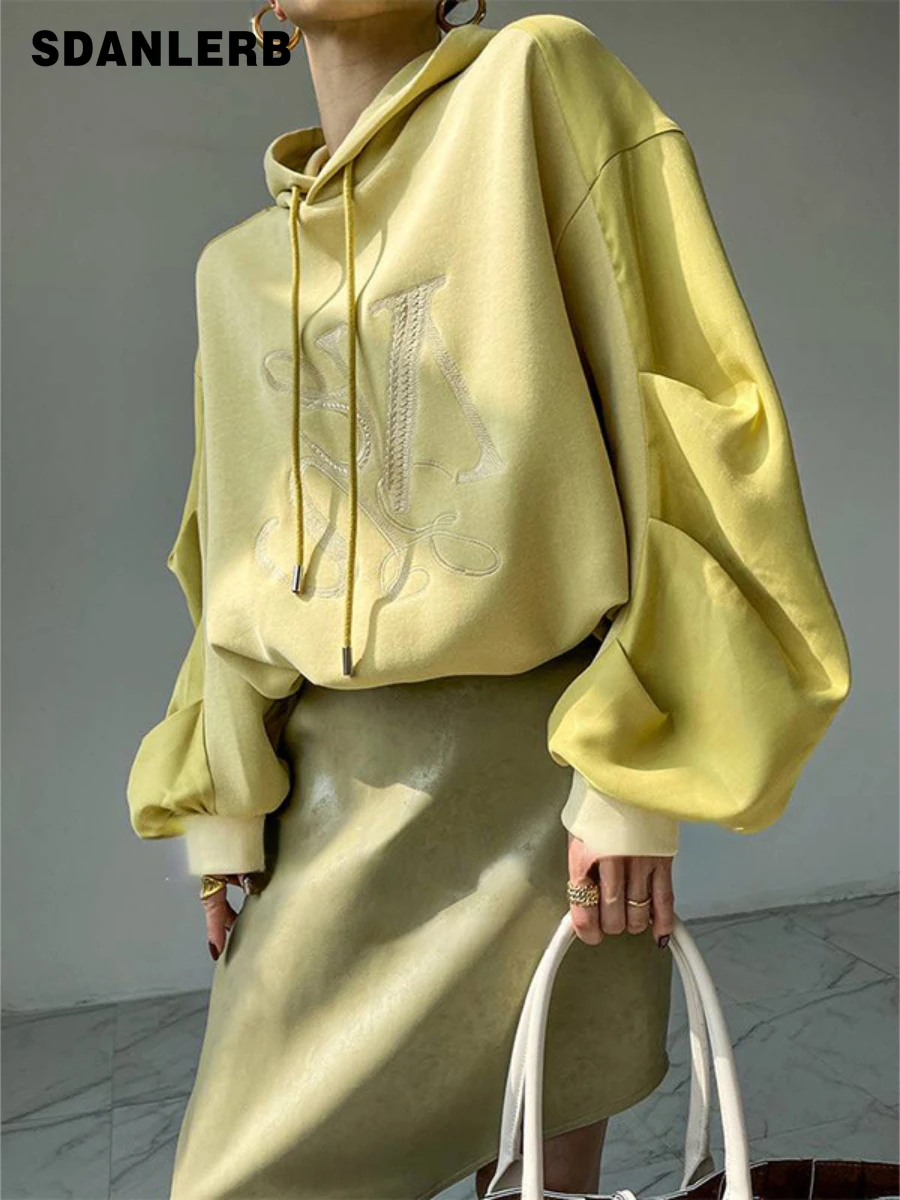 

Женская толстовка с капюшоном и вышивкой, сатиновый однотонный Свободный пуловер с длинным рукавом, весна-осень 2022