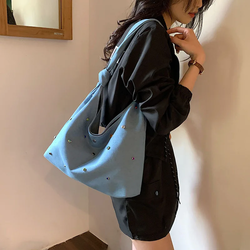 Роскошная вместительная джинсовая дамская сумка через плечо блестящий