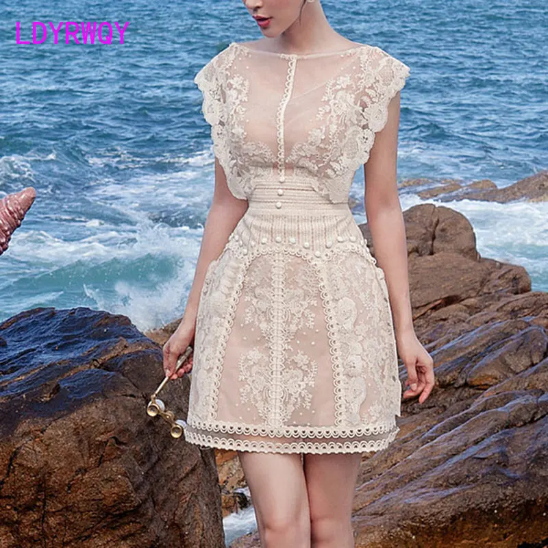 

Women's 2022 Spring New Palace Embroidered Flower Waist Dress
