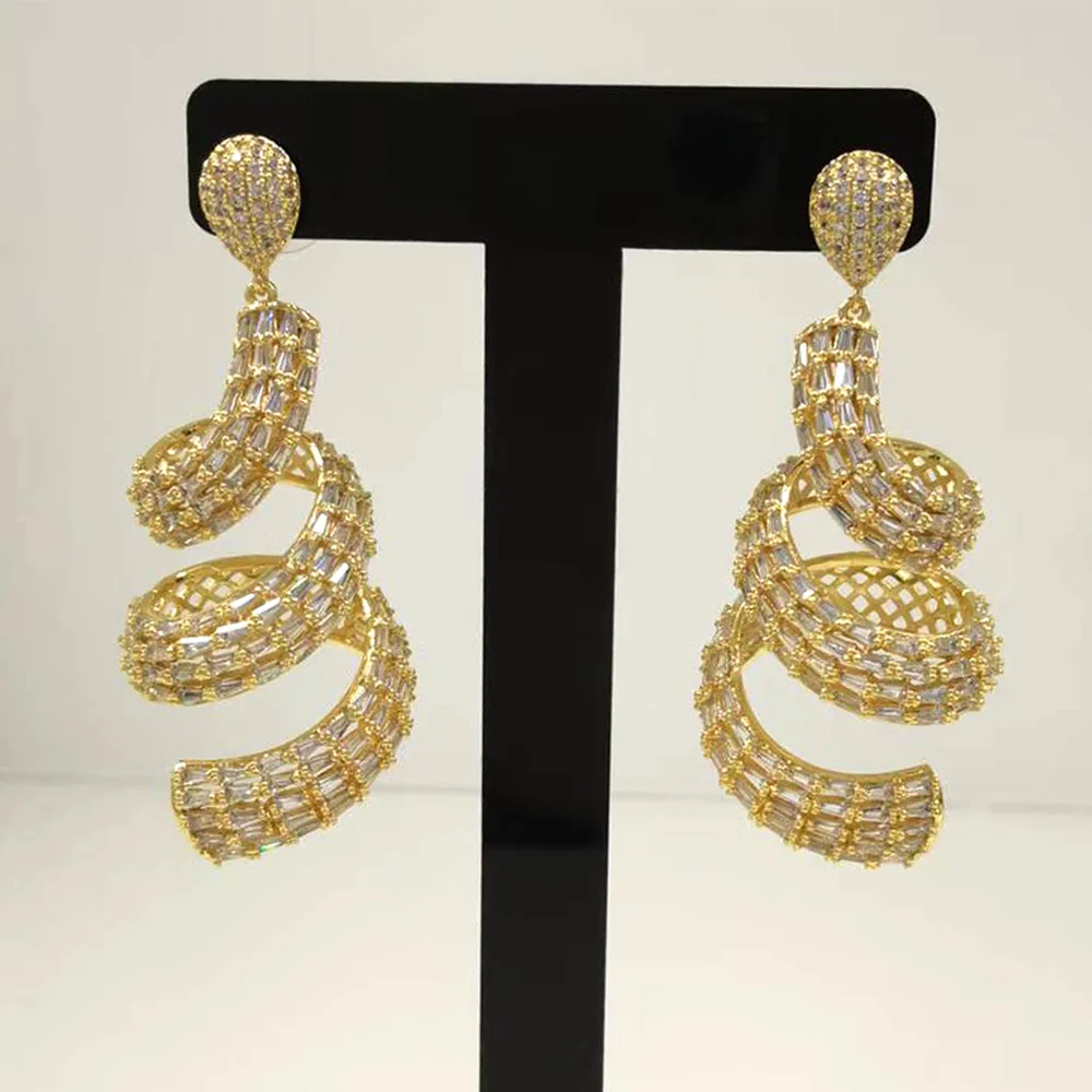 GODKI новая летняя коллекция висячие серьги с поворотным поясом для женщин