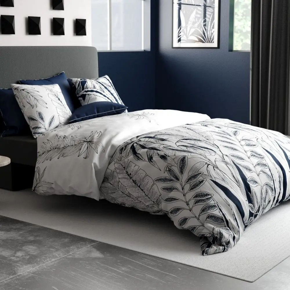 Стеганое покрывало zigzag scenario. Постельное белье сепия. Пододеяльник 140. Постельное белье сепия. Пододеяльник 140.