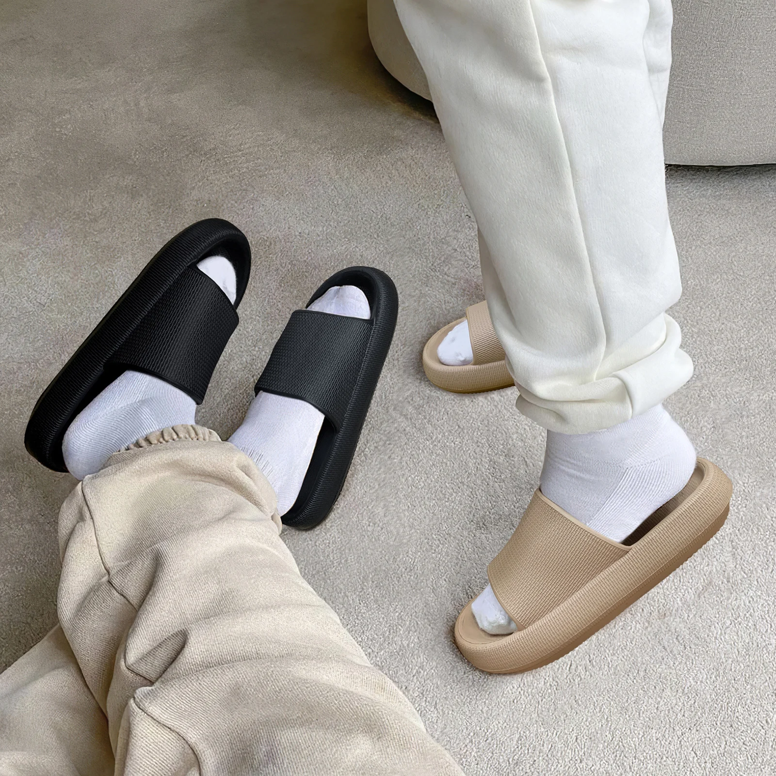 Pillow Slippers For Women Men Summer Beach Soft Sole Eva Cloud Slides Sandals Home Non Slip Bathroom Slippers