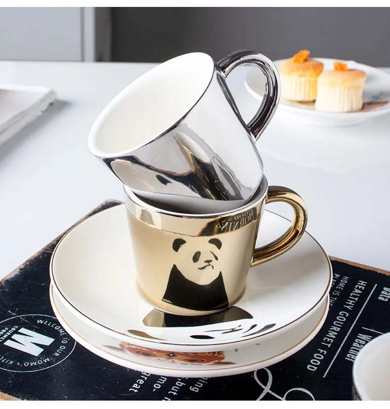 

220ml Panda Reflection Cup Creative Animals Reflect Mirror Coffee Mugs with Saucer Breakfast Water Bottle Christmas Gift