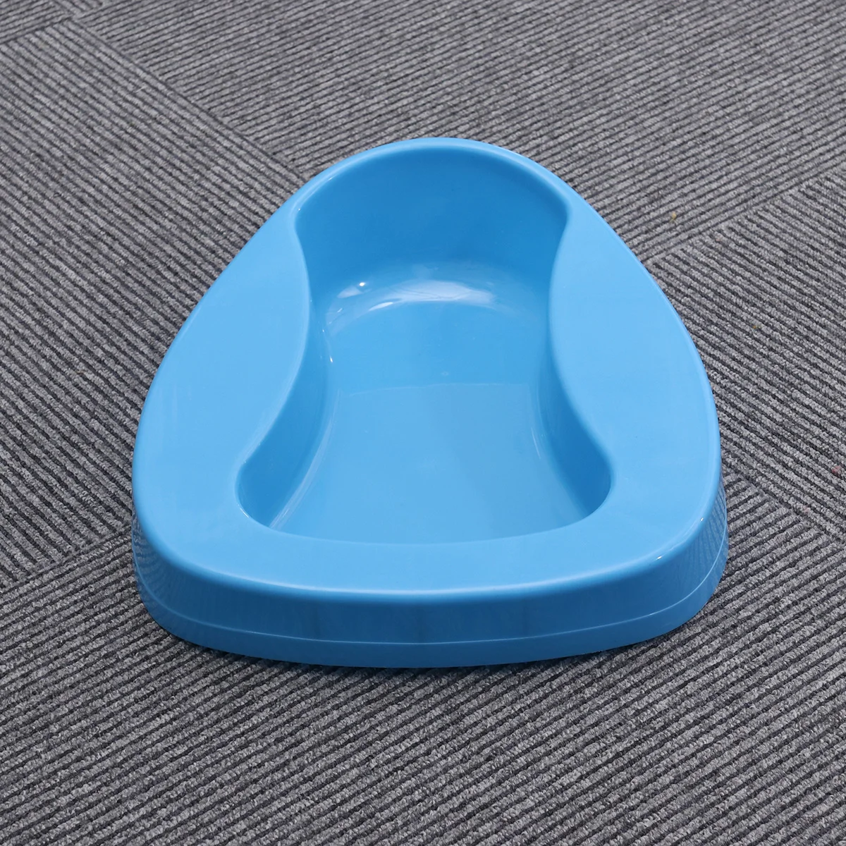 

SUPVOX Thickened bed pan heavy duty bedpan for bedridden paralyzed elderly care ( blue ) Camp toilet Camping portable