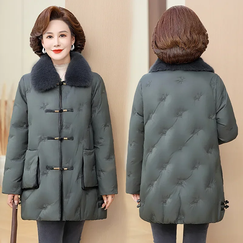 Элегантное теплое пальто средней длины на белом утином пуху для женщин среднего