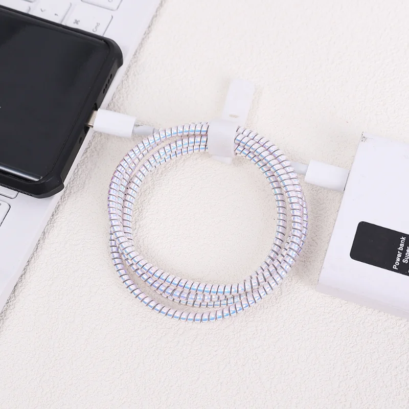 Цветной лазерный Спиральный USB-кабель для зарядки и передачи данных 140 см