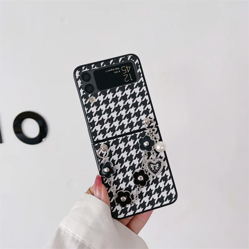 

Thousand Bird Lattice Flower Chain Phone Case for Samsung Galaxy ZFlip 3 ZFlip 4 Hard PC Back Cover for ZFlip3 ZFlip4 Case Shell