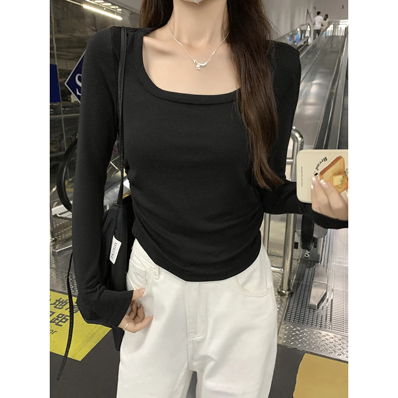 Женская приталенная футболка с квадратным вырезом длинным рукавом и
