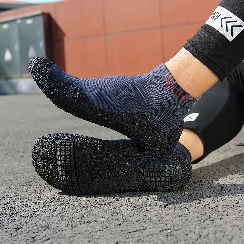 Outdoor men's women's beach shoes rafting multi-function swimming shoes yoga hiking climbing rope skipping shoes