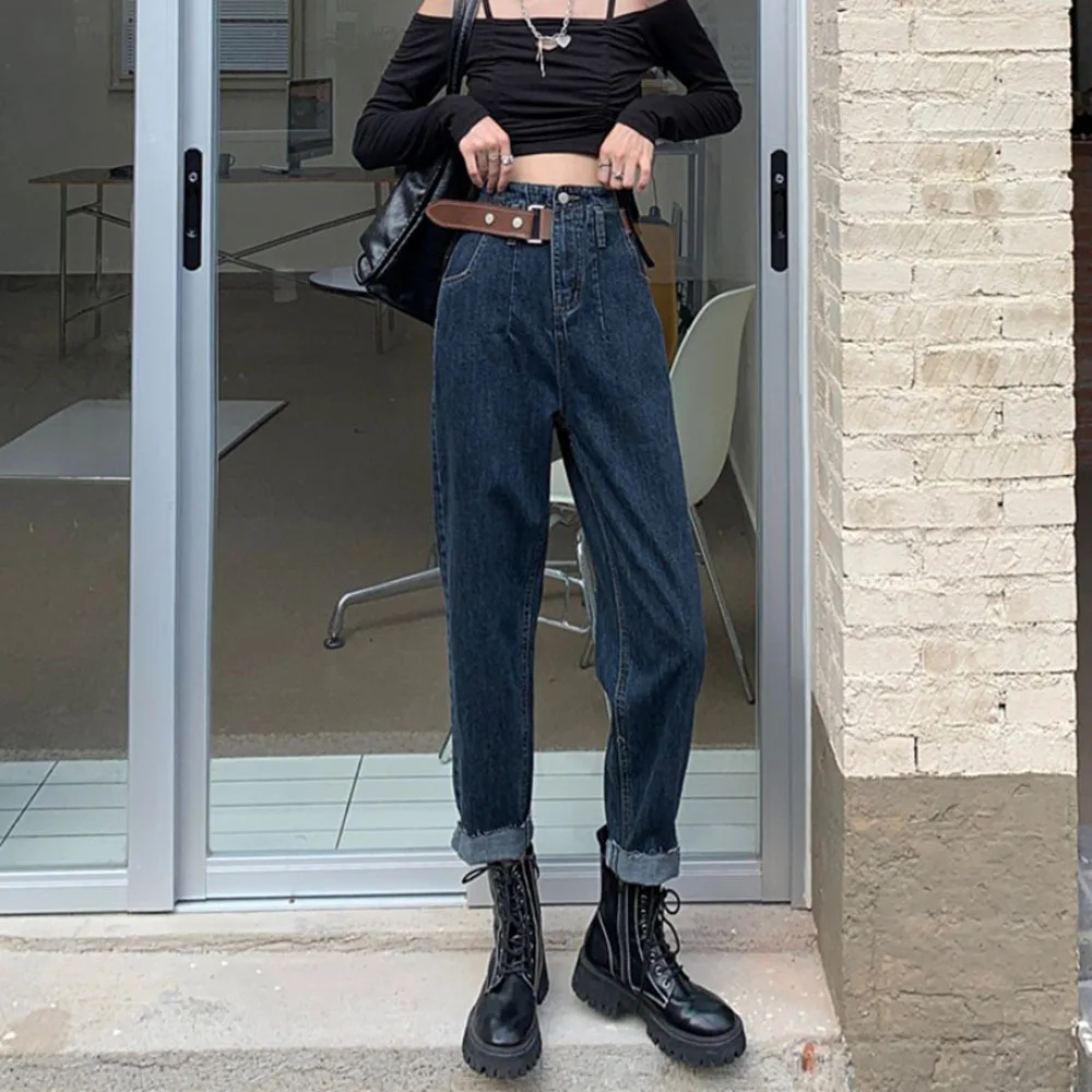 Nami штаны. Папины штаны. Папины брюки. Папины штаны. Мальчик в папиной одежде.