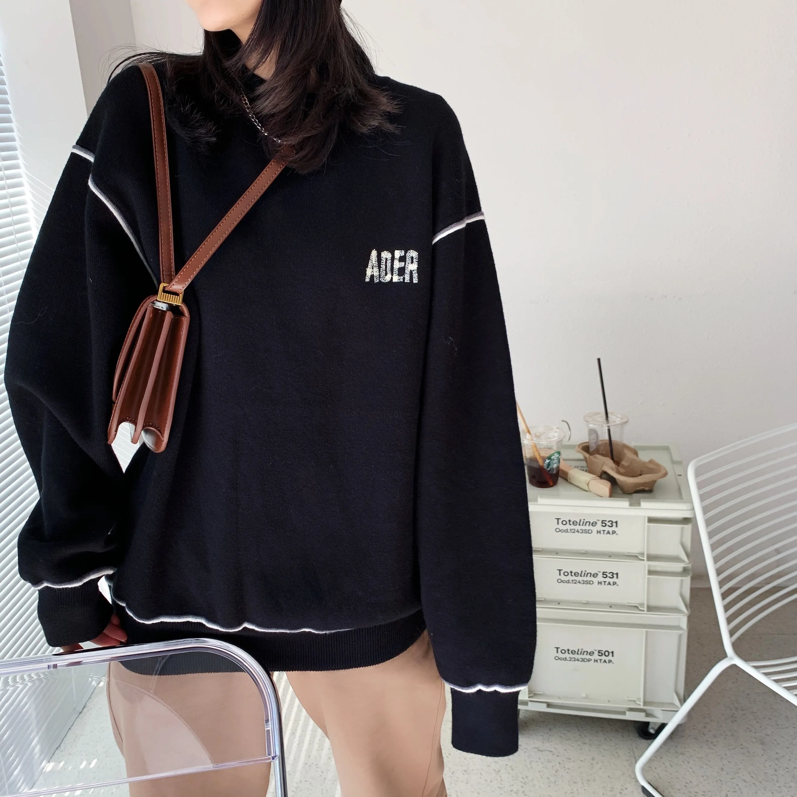 

ADER ERROR 2022 Korean Version of Autumn High-quality 1:1 Stitching Contrasting Line Sweater for Men and Women Adererror Sweater
