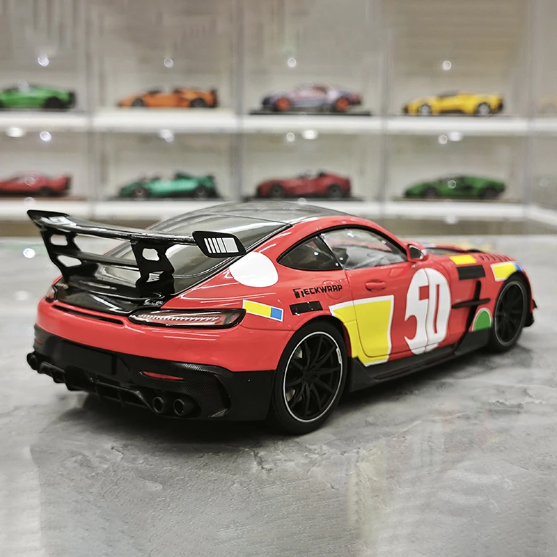 Фото Коллекционные модели автомобилей Minichamps 1:18 для GT BLACK из сплава, для коллекционирования и демонстрации. №5