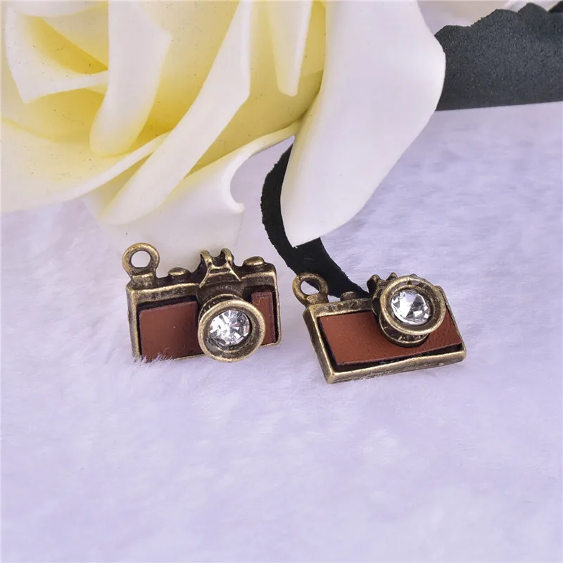 

30pcs Brown Retro Film Camera Enamel Charms Oil Drop Zinc Alloy DIY Pendant for Fashion Jewelry Handmaking Accessories