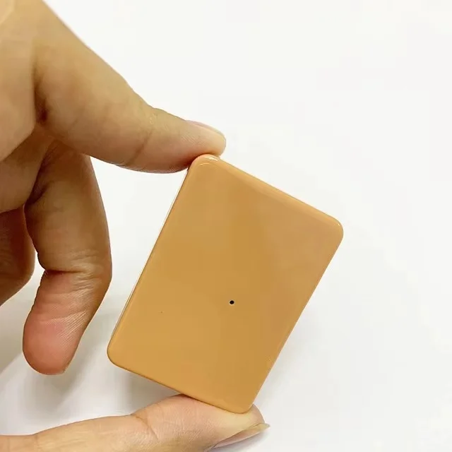 Коробка GSM с наушниками