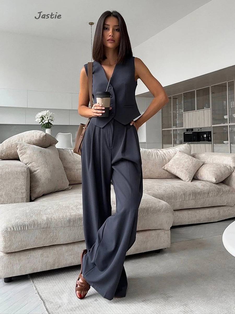 Женский костюм из жилета с V-образным вырезом и длинным рукавом