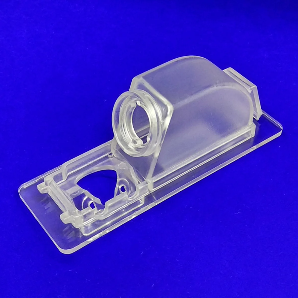 Держатель для камеры заднего вида VW New Santana Jetta Skoda Rapid