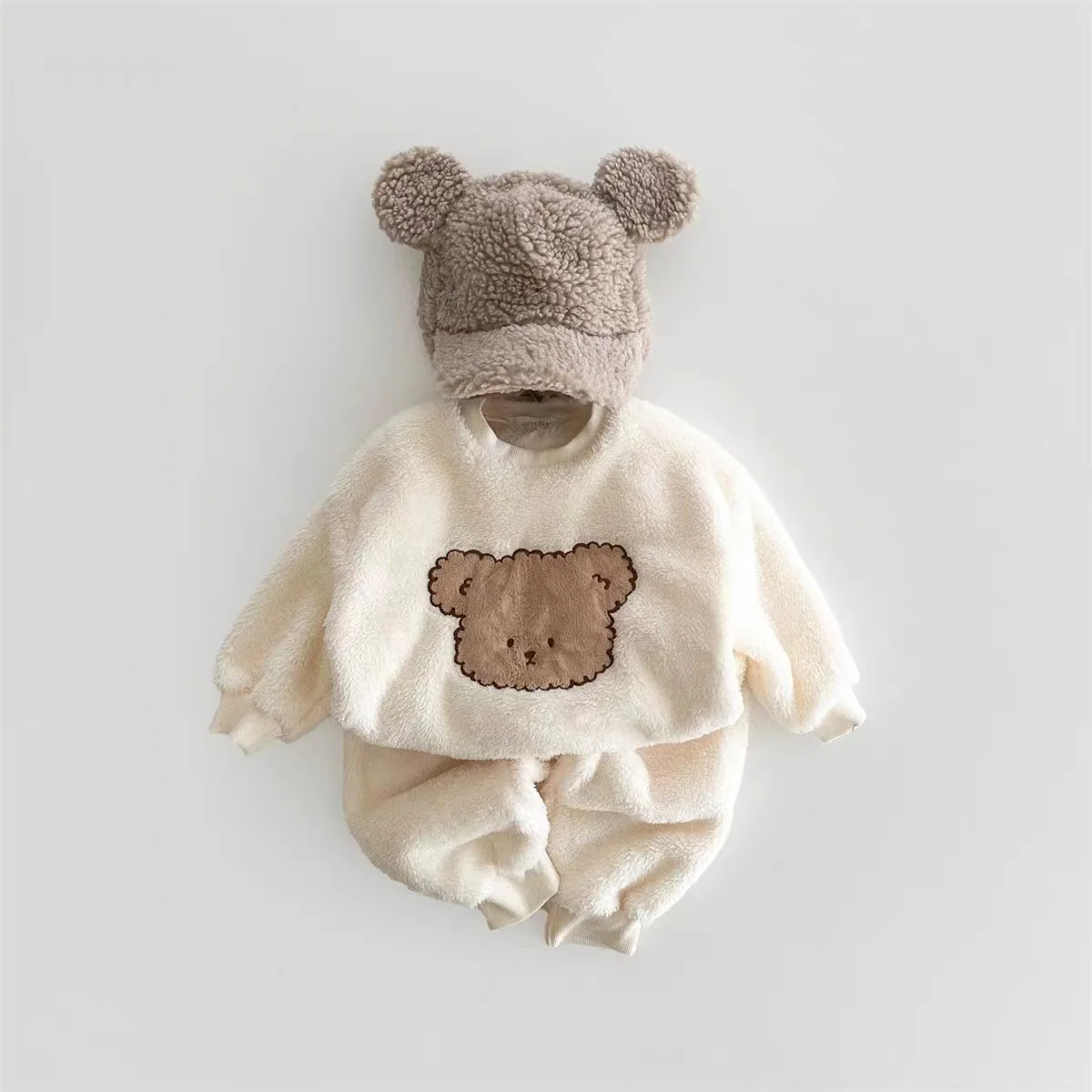 Рисунок 2 - Зимний новый комплект детской плюшевой одежды