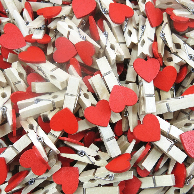 

50pcs/lot Red Heart Love Wooden Clothes Photo Paper Peg Pin Mini Clothespin Postcard Clips Home Wedding Decoration Stationery