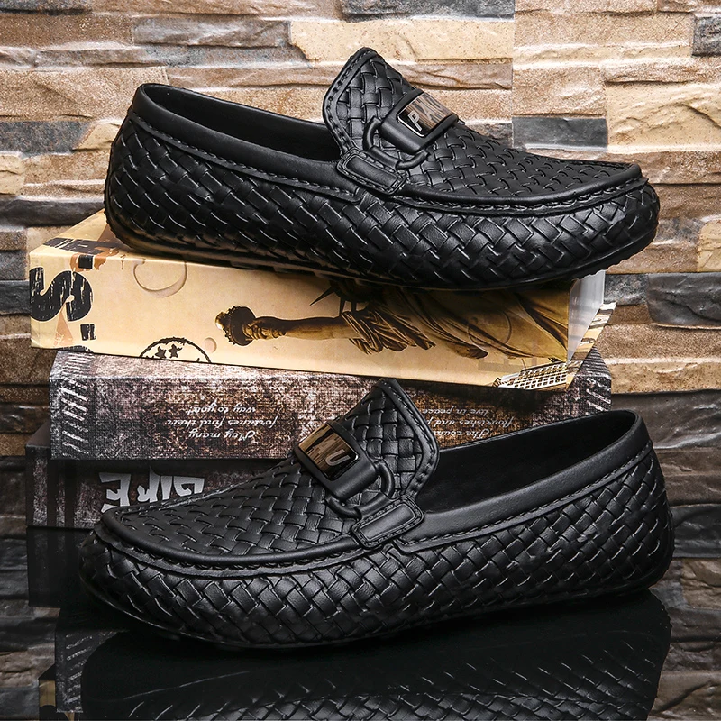 

WOTTE Fashion Men Casual Shoes Slip-on Loafers Peas Shoes Men Flat Casual Lazy Shoes Version Breathable Weaving Mans Shoes