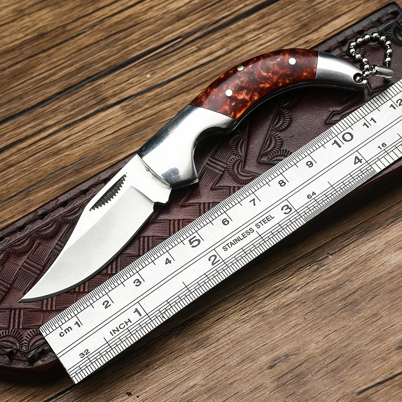 

A Folding Knife Mini Knife