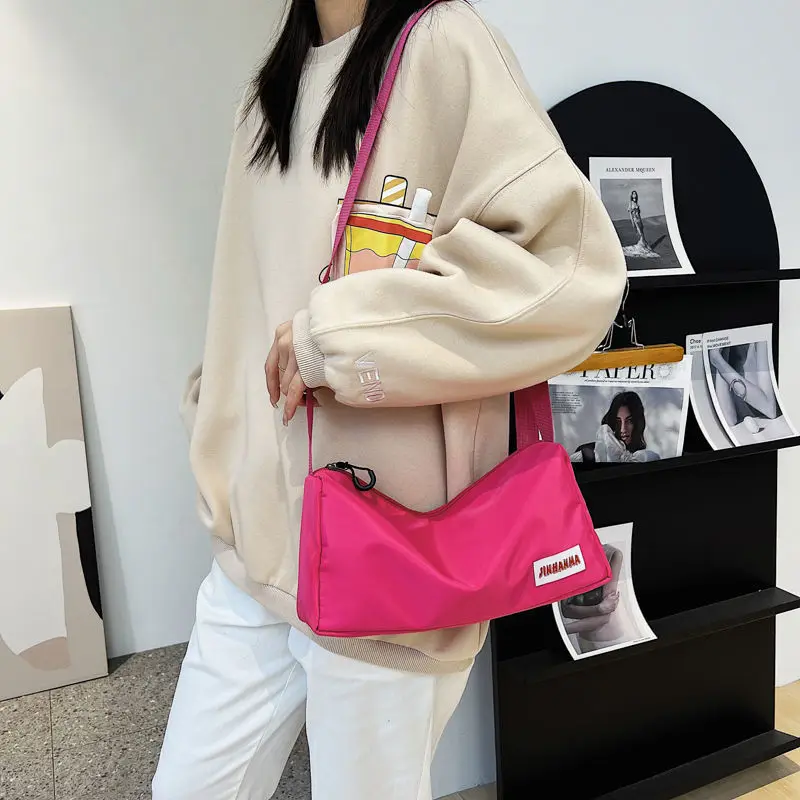 

Square Bag Slung Canvas Bag Retro Niche Pretty Joker Bag Underarm Bag Nylon Shoulder Bag Lighweight Cloth Handbags