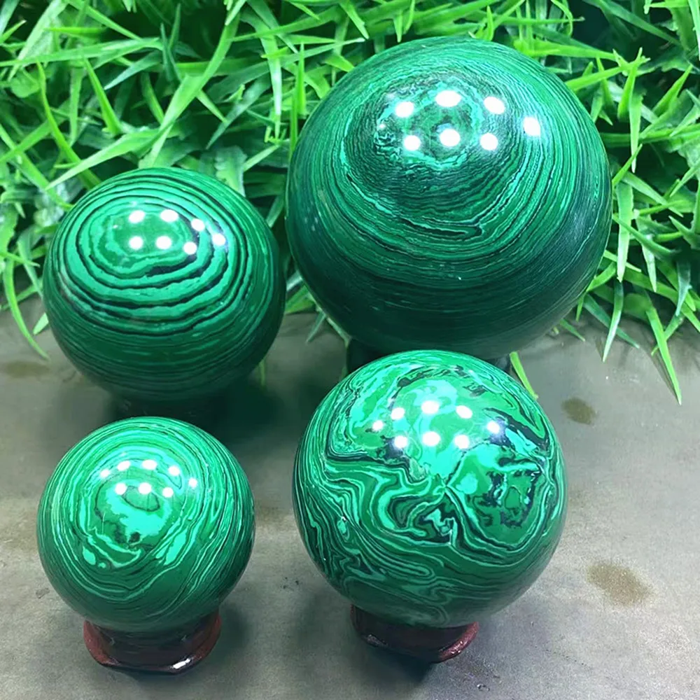 

Малахитовые, кварцевые и лечебные шары для дома