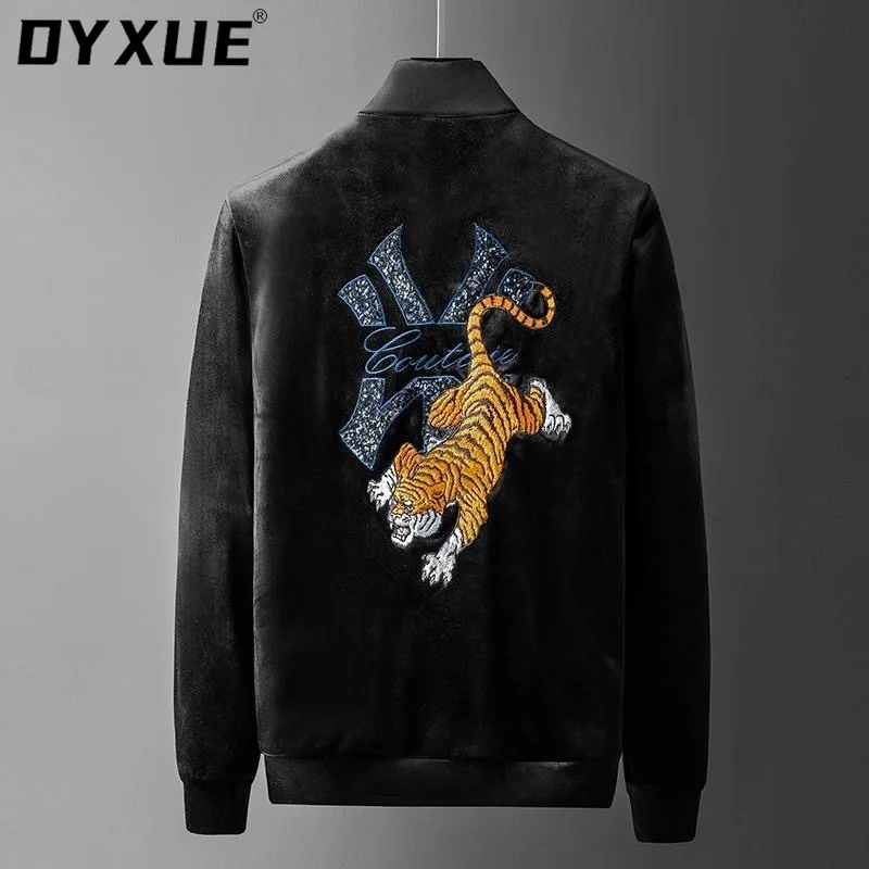 

European station autumn and winter Plush coat men's embroidered tiger thickened jacket fashion casual men's stand collar Korean