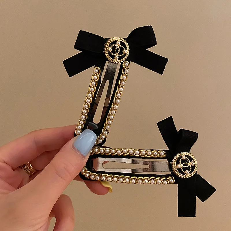 

Korean Pearl Bowknot Hairpin Is Simple, Compact, Fashionable, Versatile, Personalized, French Style, Retro Design