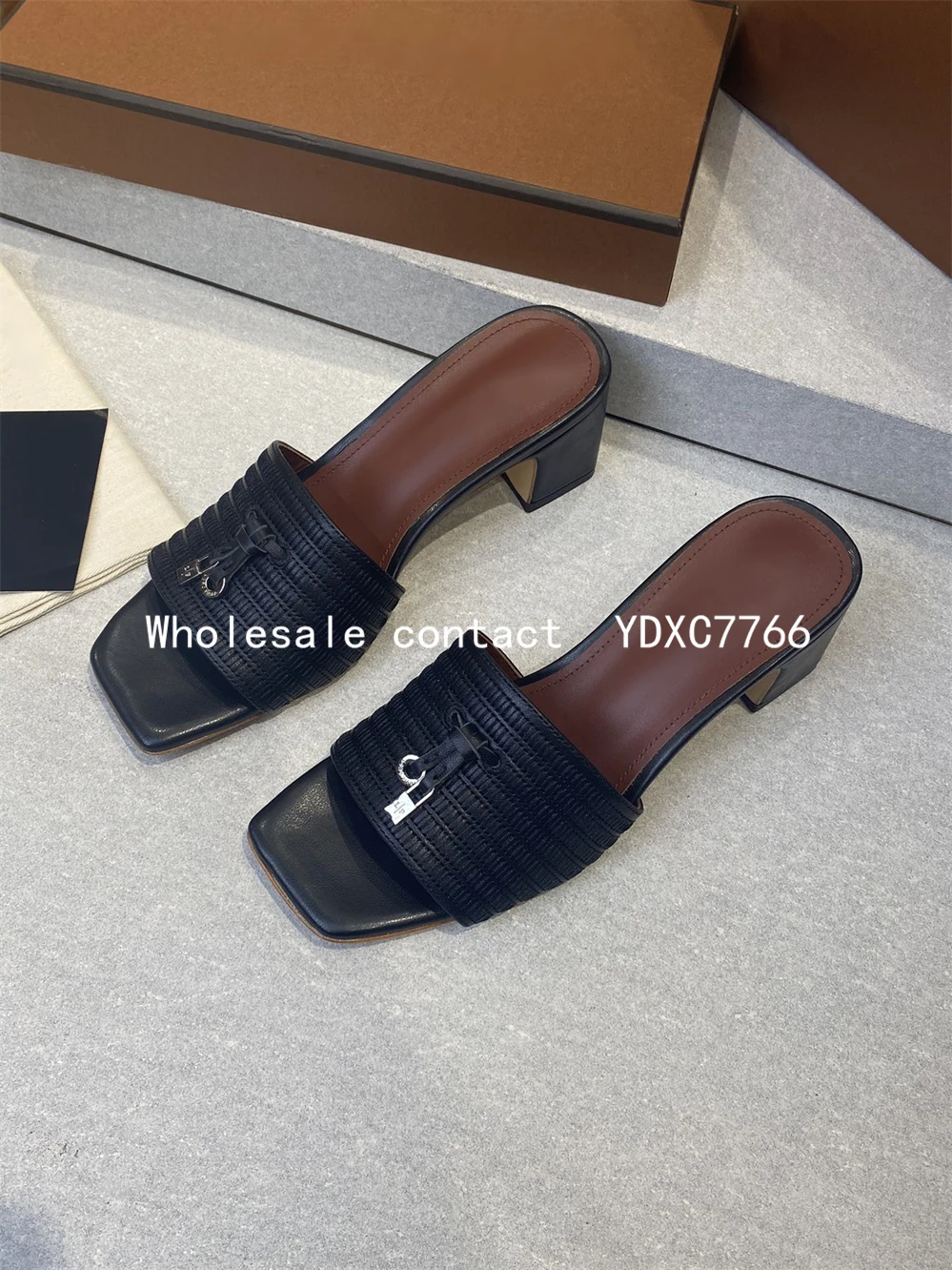 Women's mule metal lock babouche European and American style summer new walking suede calf leather slippers High Heels Sandals