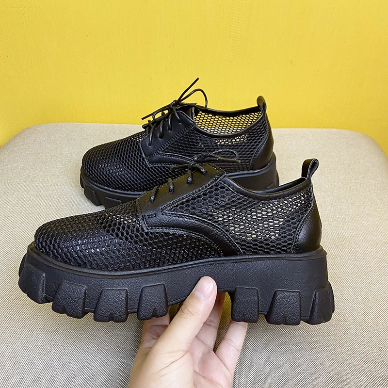 

New Woman Flats British Style Platform Tennis Female Casual Sneaker 2023 Fashion Versatile Western Style Women's Shoes