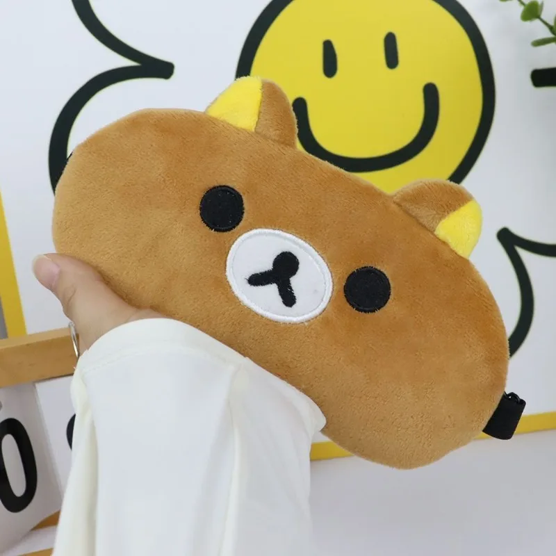 Фото Плюшевая маска для сна Rilakkuma: мультяшная, пушистая, с регулируемым эластичным ремешком, полностью светонепроницаемая, для отдыха и путешествий №1