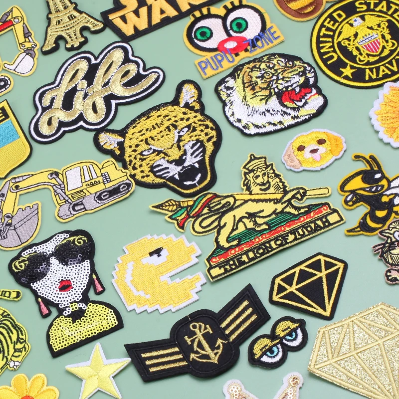 

Cute Tiger Embroidered Patches for Clothing Thermoadhesive Patches Sew on Patches Anime Army T-shirt Appliques for Dresses