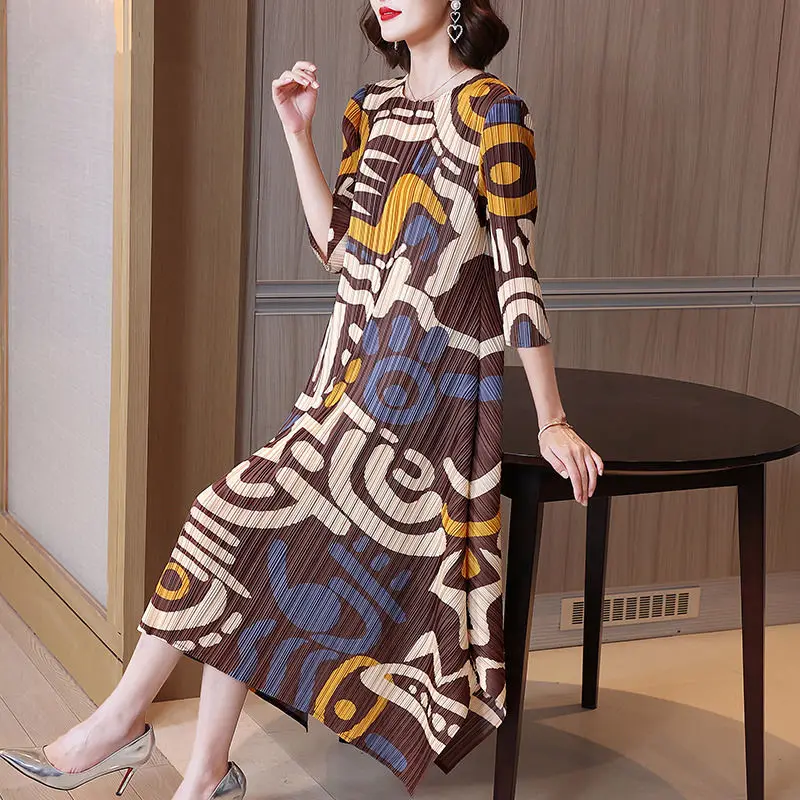 

Folded mother early autumn fashion dress 2021 new temperament age-reducing plus size women's dress was thin printed midi dress