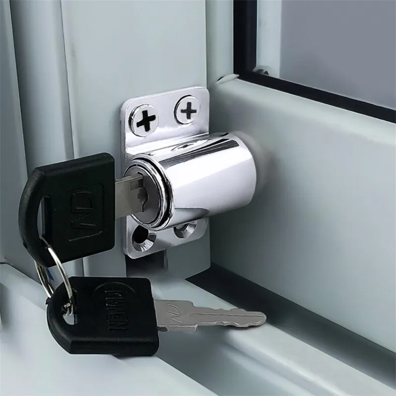 Купи Sliding Window Patio Screw Door Lock Key Push Baby Child Safety Protection Antitheft Door Window Security Lock Catches Set за 305 рублей в магазине AliExpress