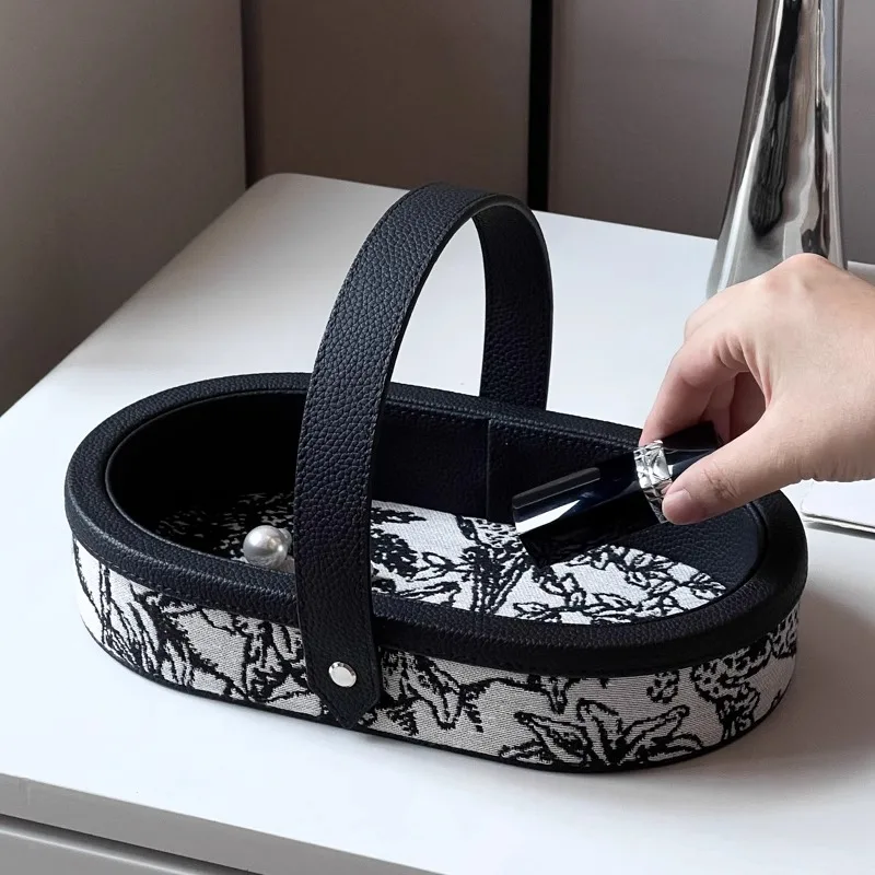 

Ретро лоток PU черный