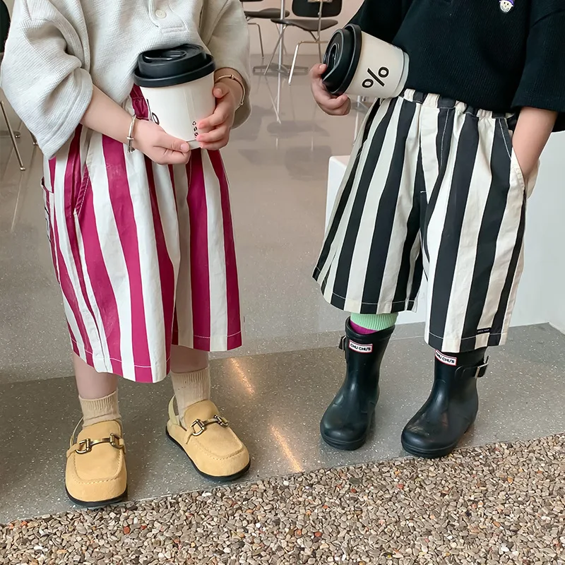 

Summer Kids Vertical stripe cotton thin shorts Girls Boys loose all-match calf length pants