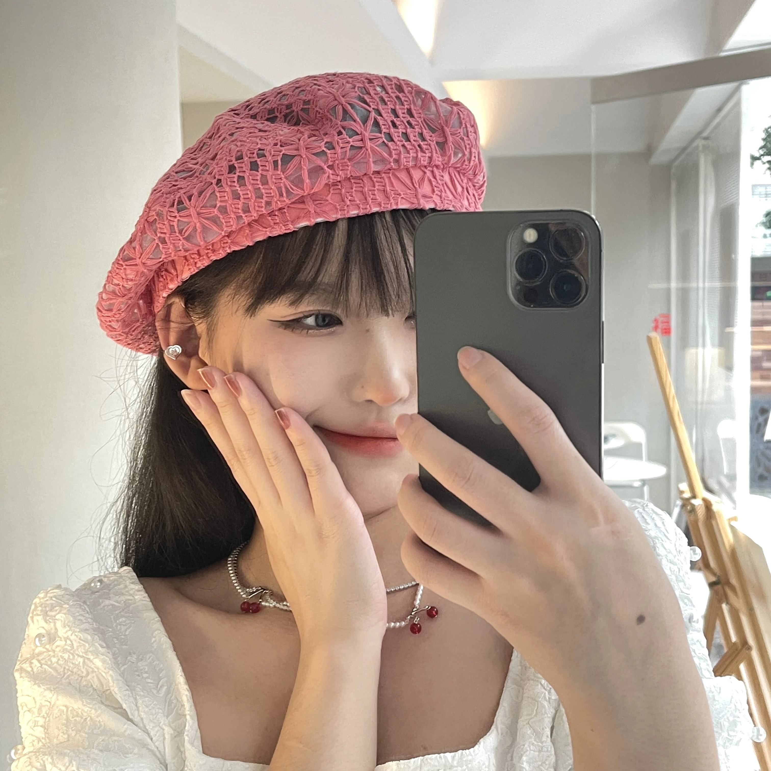

Fashion Hollowed-out Lace Beret Ladies Spring/summer Thin Breathable Fashion Painter Hat Tide Autumn Niche Retro Small Fresh