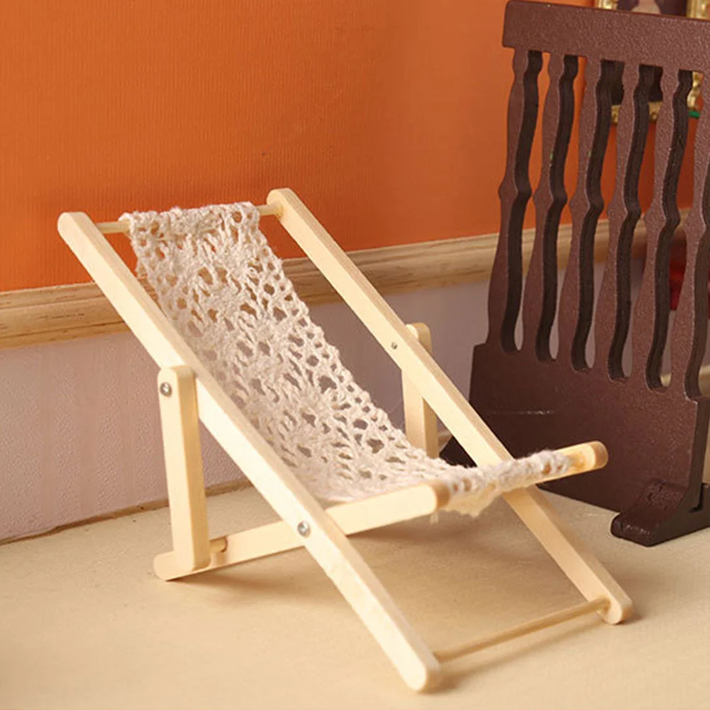 

2PCS Delicate Adorable Realistic House Miniature Deck Chair Miniature Beach Chair Miniature Wood Lounge Scene Layout Props